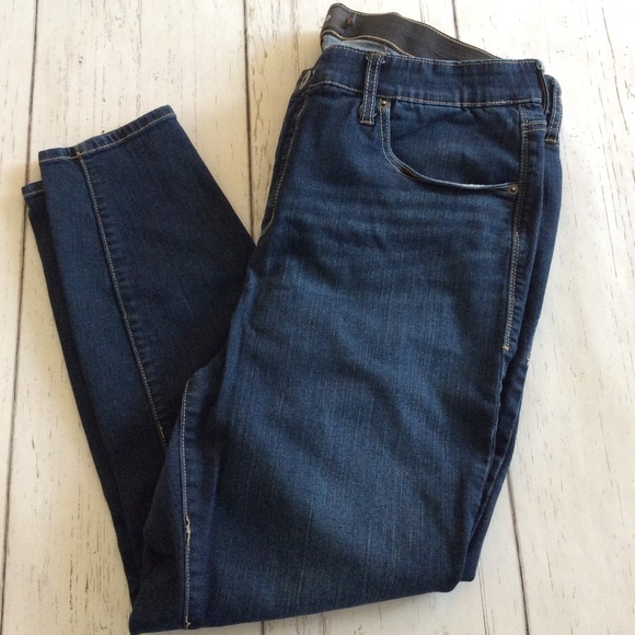 Torrid Premium 20S Sky High Skinny Jeans - Picture 10 of 10